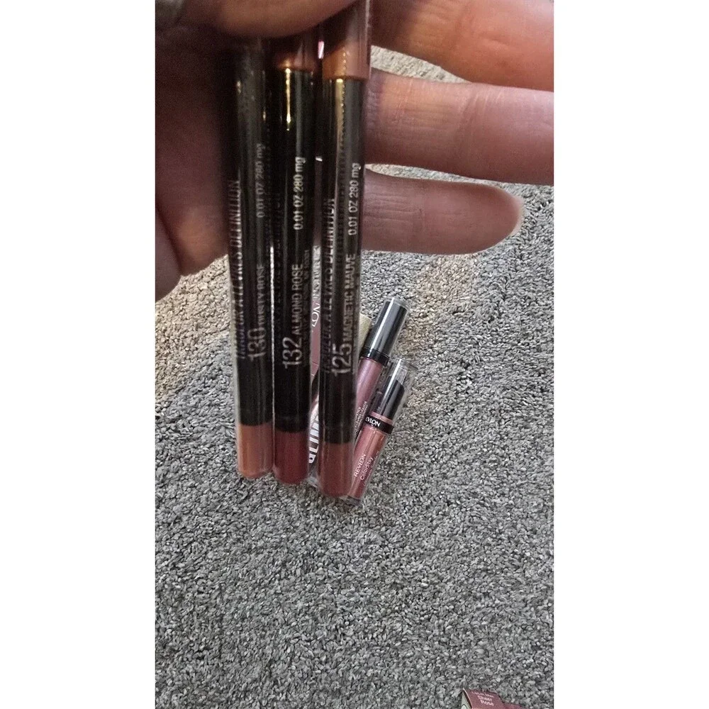 LOT OF 9:RevlonGlimmer Gloss Colorstay,3 Maybelline Color Sensational Liner*NEW*